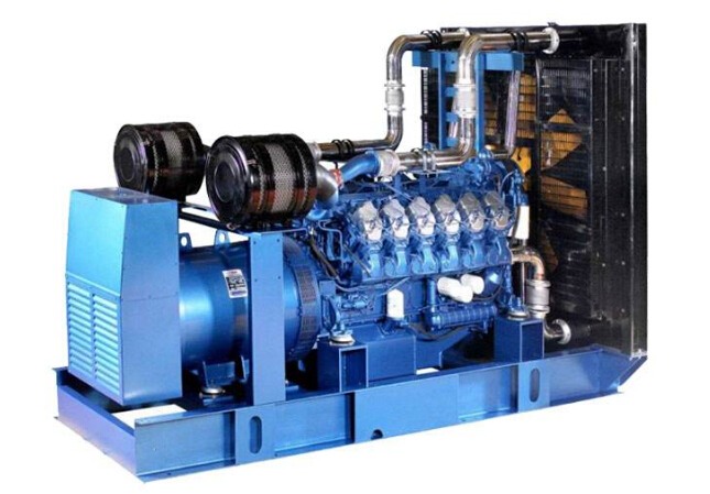 灯塔康明斯30kw小型柴油二手发电机组 灯塔康明斯30kw小型柴油二手发电机组